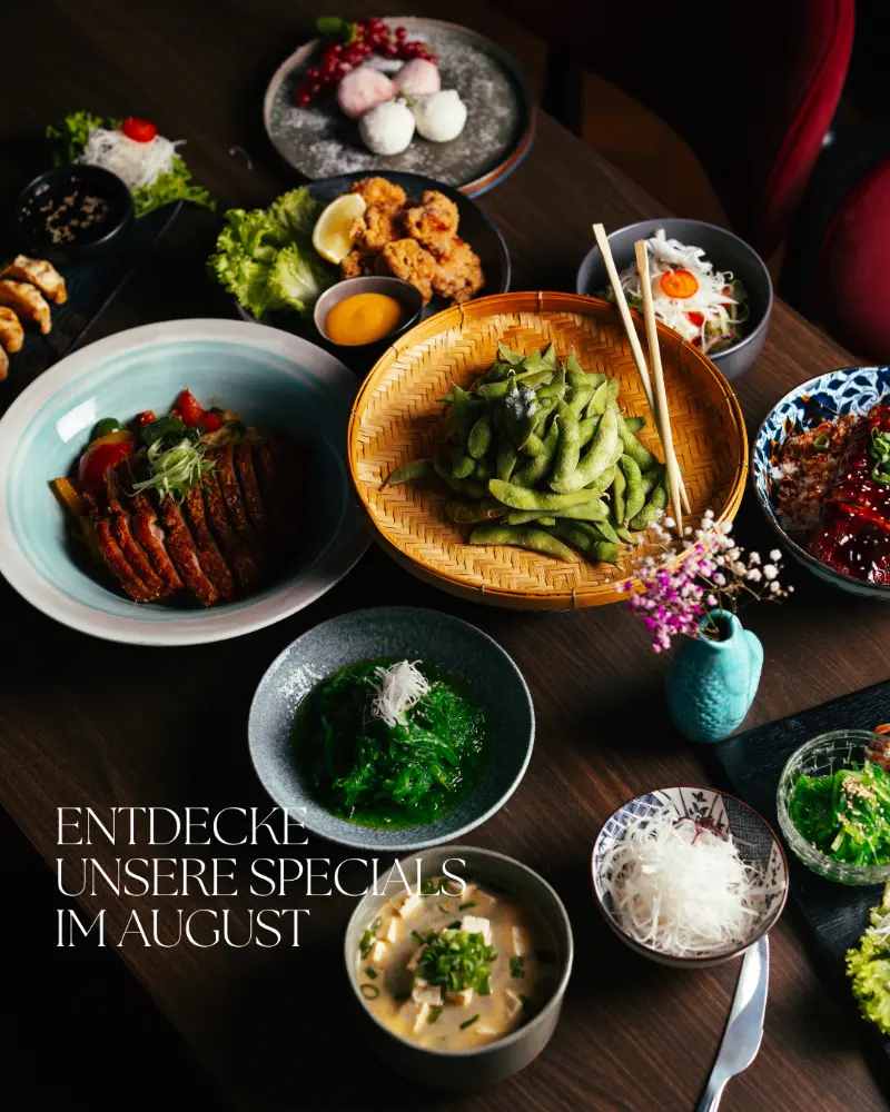 August Selection Zen House Erlangen – Tisch mit japanischen Spezialitäten